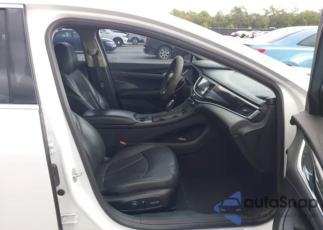 1G4ZP5SS0HU208457: 43296671