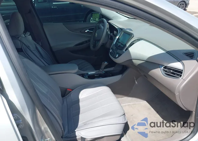 1G1ZB5ST4JF110353: 43296690