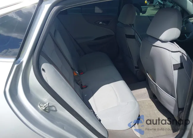 1G1ZB5ST4JF110353: 43296690