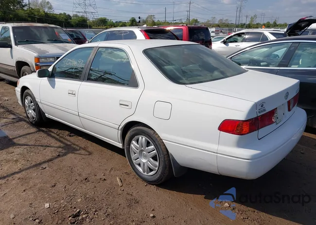 4T1BG22K9YU957175: 43296693