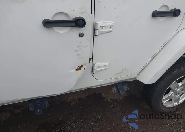 1C4BJWEG7CL110898: 43297821