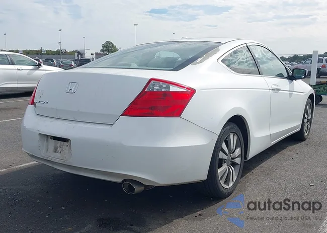 1HGCS12809A009645: 43297836