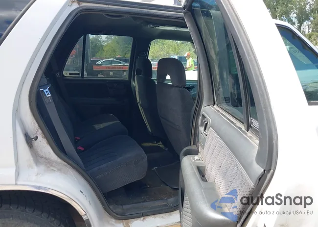 1GNDT13W8T2185929: 43297854