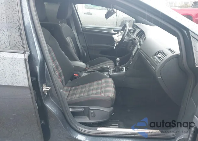 3VW547AU0JM288912: 43297897