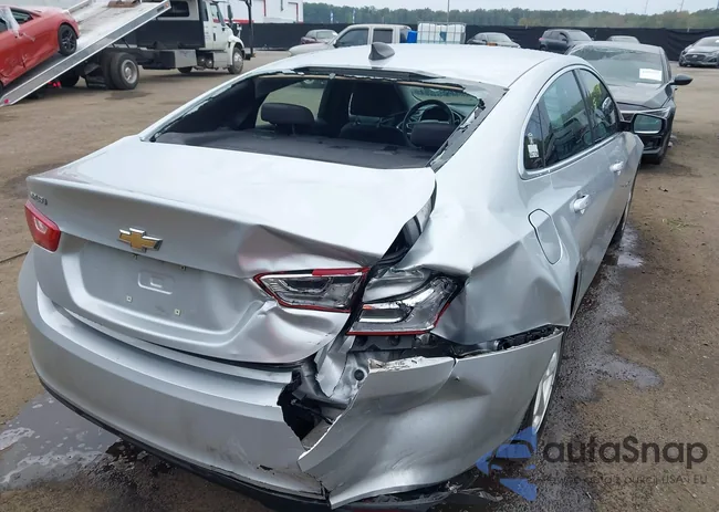 1G1ZB5ST3HF223950: 43297948