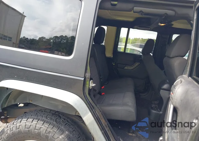 1C4BJWDG7CL181858: 43298030