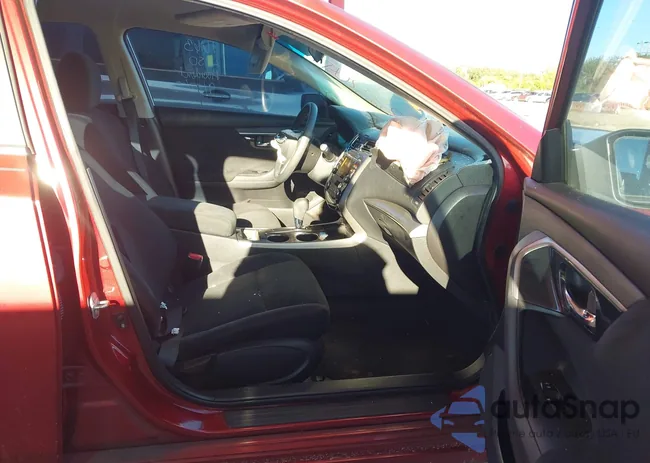 1N4AL3AP6EC320444: 43298047