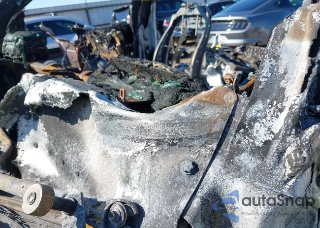 1FTEW1CPXJKF26631: 43298166