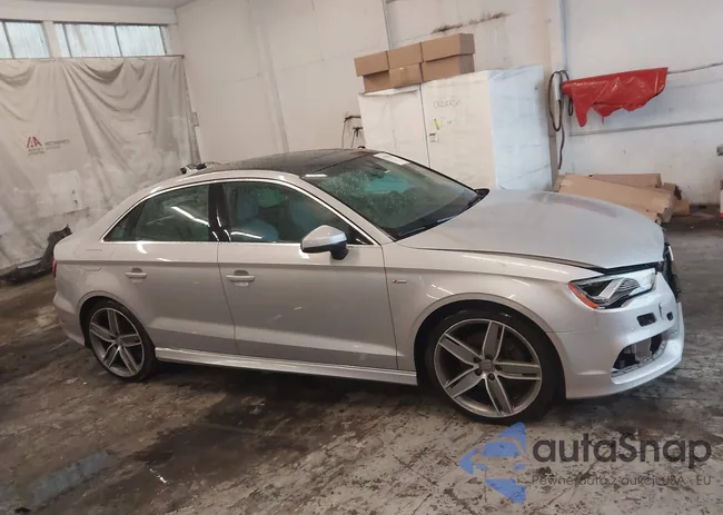 WAUK8GFF1G1005568: 43298205