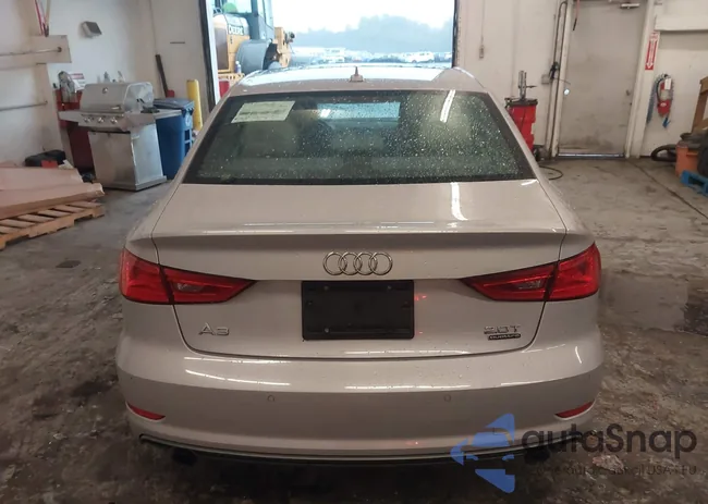 WAUK8GFF1G1005568: 43298205