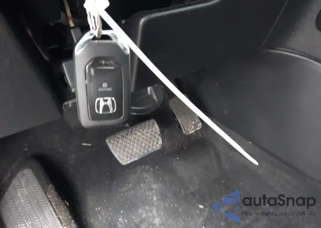 2HKRW2H82LH697089: 43298206