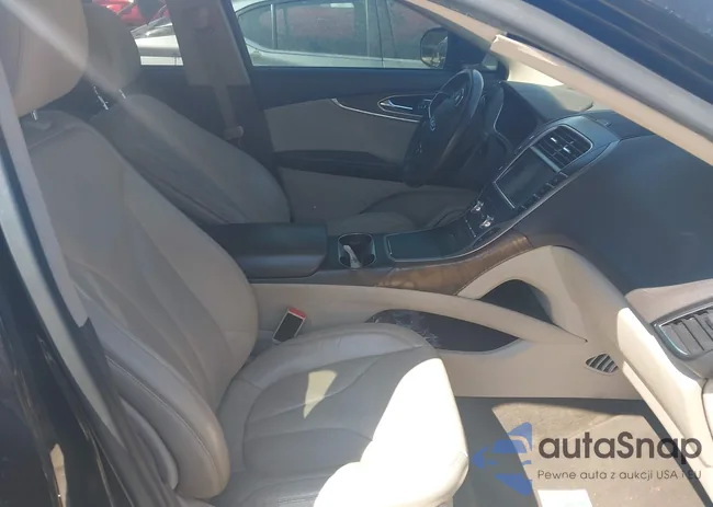 2LMTJ8LR5GBL43950: 43298211