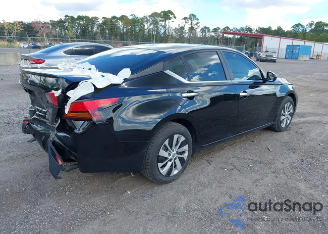 1N4BL4BV1RN316223: 43297437