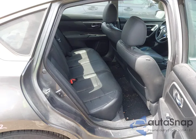 1N4AL3APXJC162653: 43297572