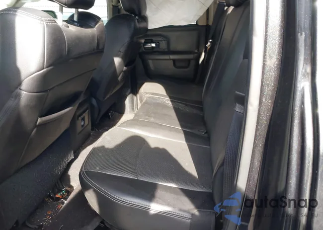 1C6RR7HT5GS412156: 43297697