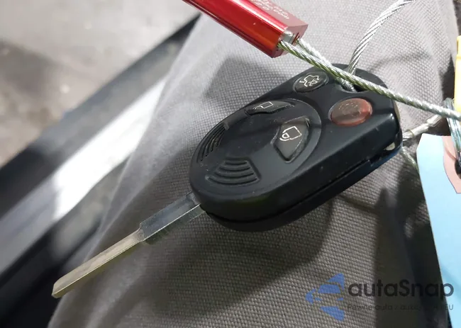 1FADP3F24EL209843: 43297761