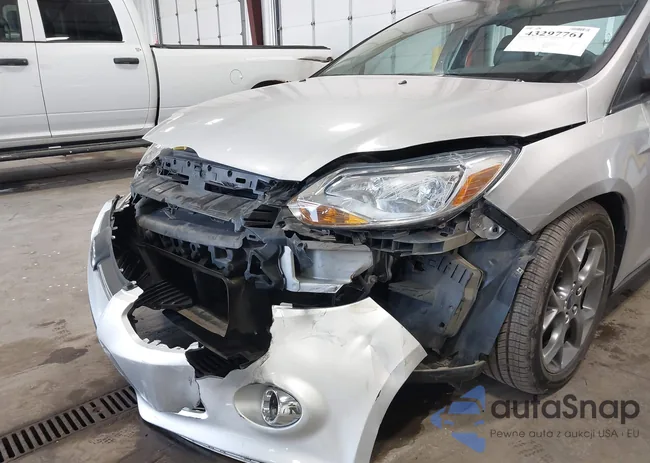 1FADP3F24EL209843: 43297761