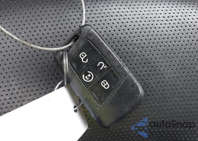 1V2NR2CA9KC579016: 43298834