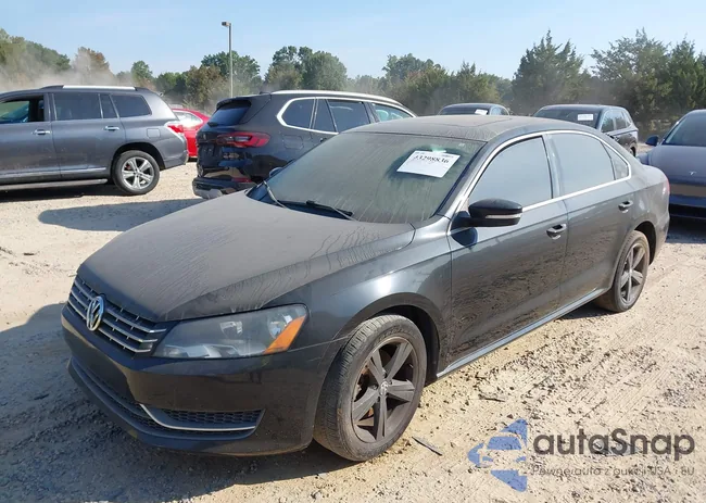 1VWBN7A36DC079882: 43298836