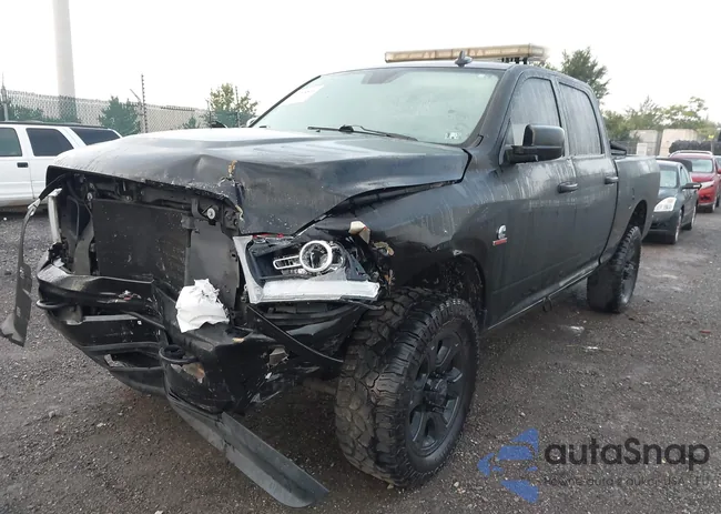 3C6UR5DLXEG158980: 43298866