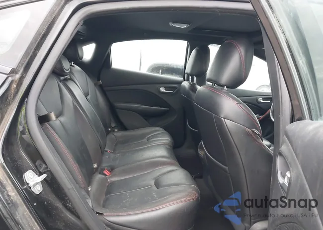 1C3CDFEB8FD254110: 43298914