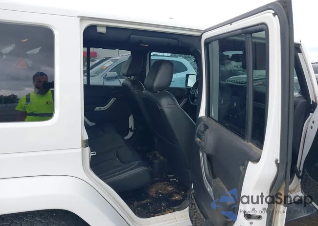 1C4BJWEG3DL677904: 43298967