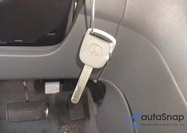 1HGCM56796A135839: 43298997