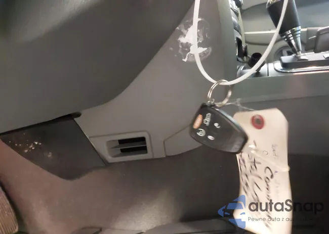 1J8HG48KX7C550223: 43299002