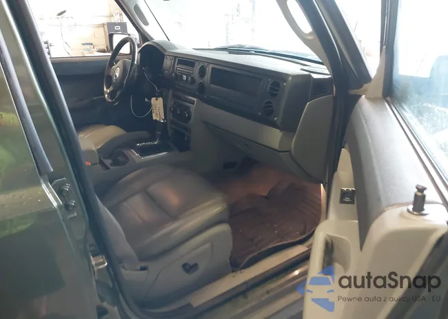 1J8HG48KX7C550223: 43299002