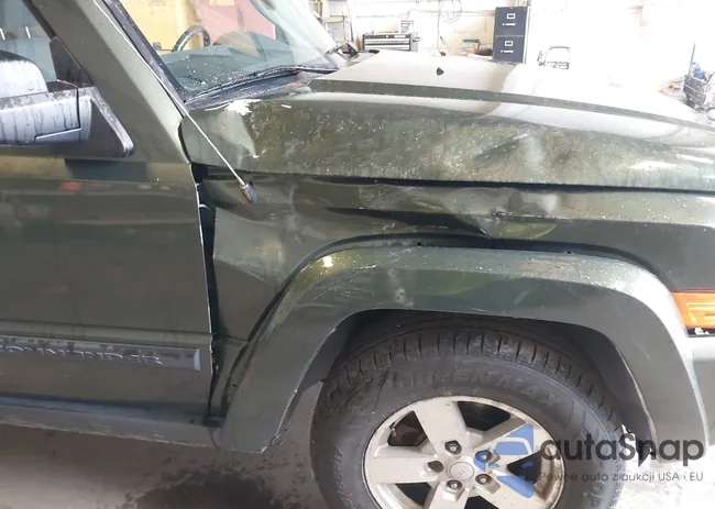 1J8HG48KX7C550223: 43299002