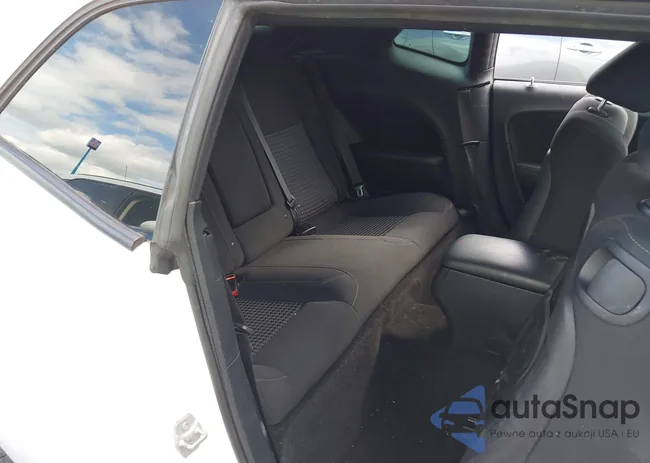 2C3CDZAG0FH718836: 43299021