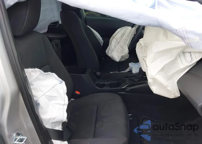 5YFB4MDE4SP272411: 43299169