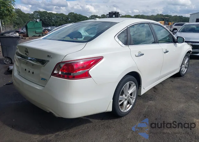 1N4AL3AP2DC217651: 43299230