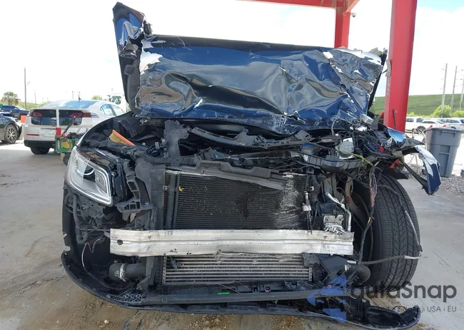 WA1C2AFP0HA099940: 43299281