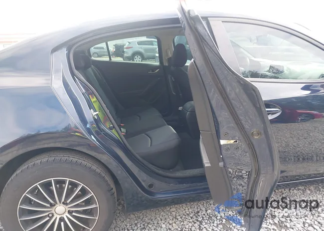 JM1BM1T70F1262664: 43299288