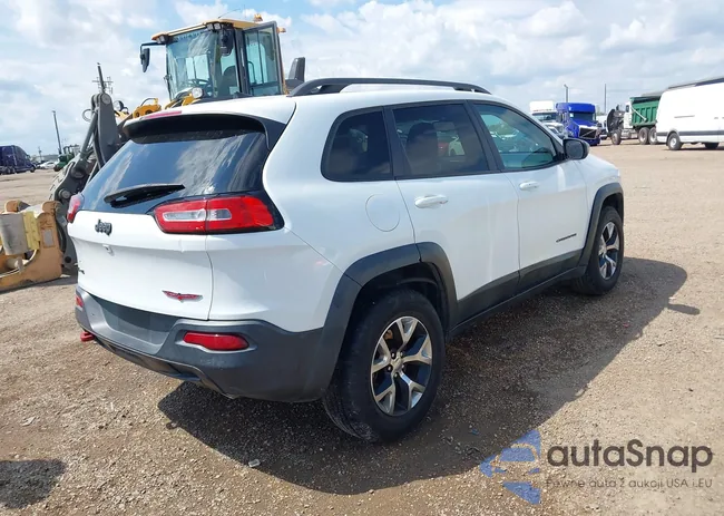 1C4PJMBS1GW300056: 43299300