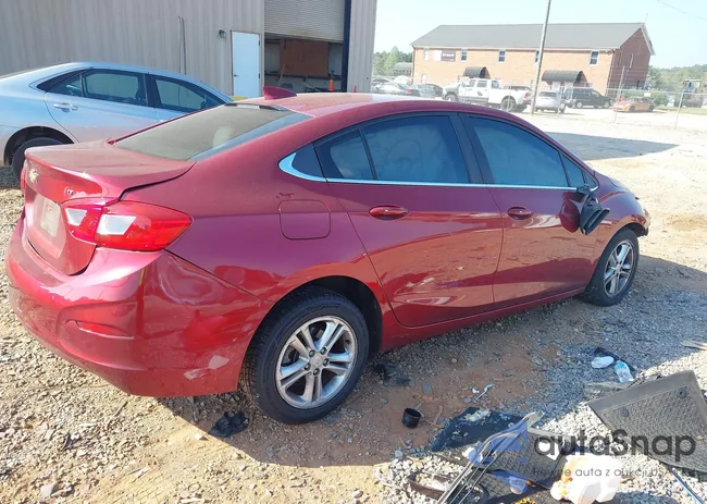 1G1BE5SM6H7220018: 43299331