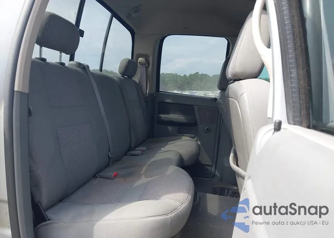 1D7KS28C66J137949: 43299341