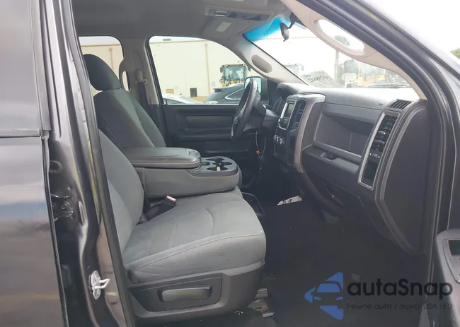 1C6RR6ST6JS279944: 43298442