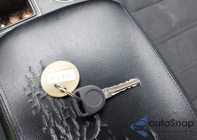 5XYPG4A39HG202786: 43298446