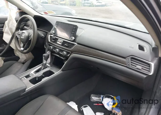 1HGCV1F48LA117680: 43298696