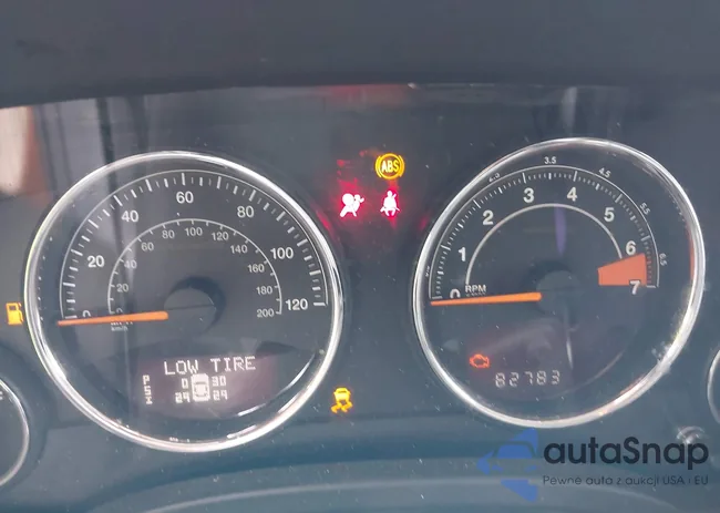 1C4NJRCB0ED928539: 43298736