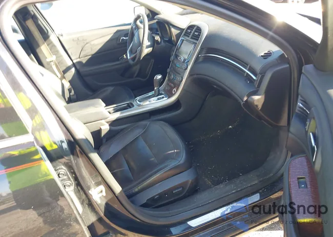 1G11H5SA4DF162743: 43299815