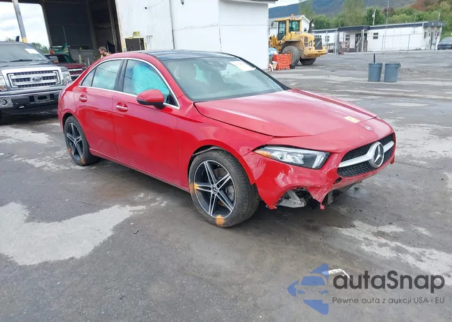 WDD3G4FBXKW018505: 43299876