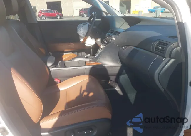 2T2ZK1BA9EC136567: 43299905