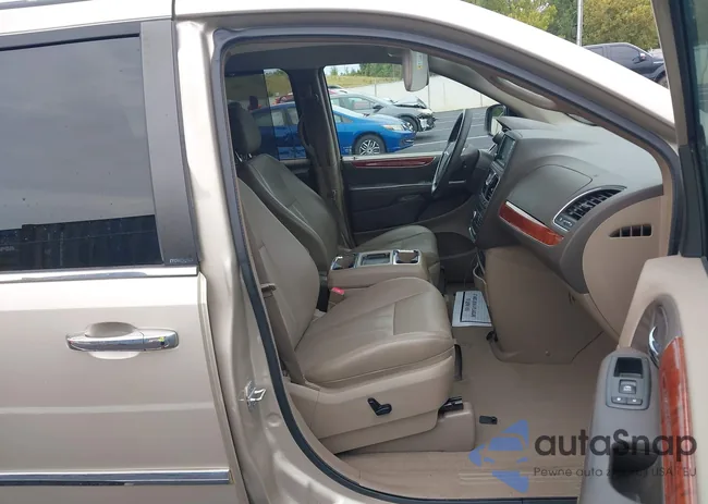 2C4RC1CG4ER147772: 43299926