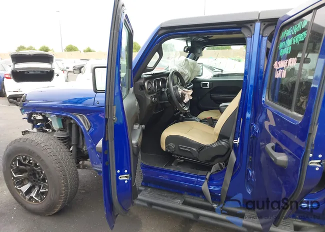 1C4HJXDG2JW183254: 43299951