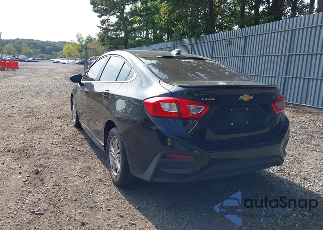 1G1BE5SM7J7136702: 43300058