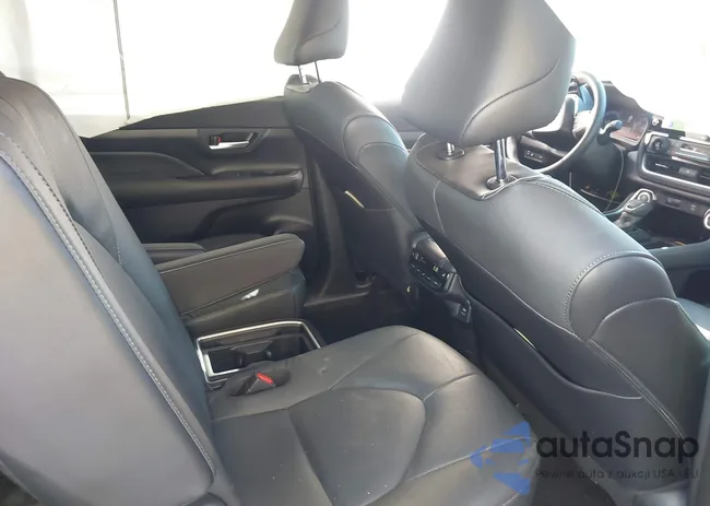 5TDAAAB59SS072430: 43300064