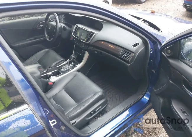 JHMCR6F52HC017352: 43300113